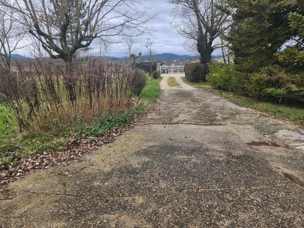 Maison à LAURAC-EN-VIVARAIS