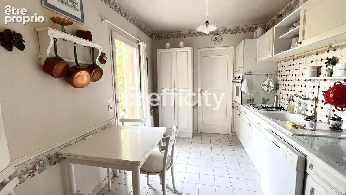 Maison 6 pièces 108 m² à vendre à Jouy-Le-Moutier (95280) - photo 5