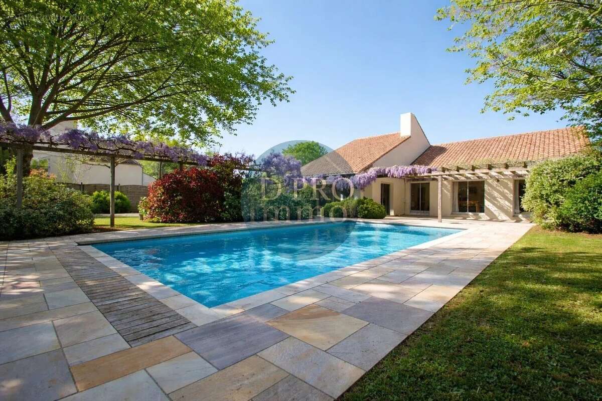 Maison à BASSE-GOULAINE