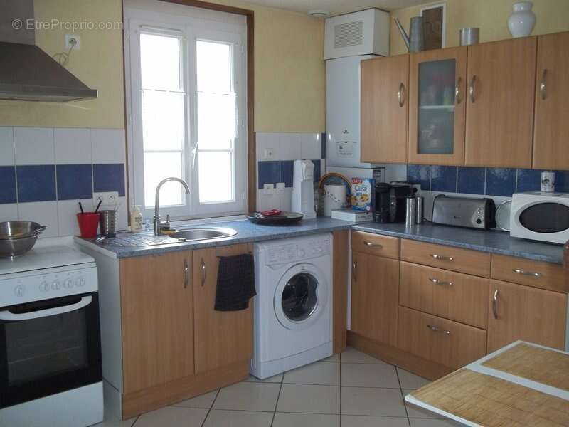 Maison plein centre-bourg avec 3 chambres, grand séjour - photo 2