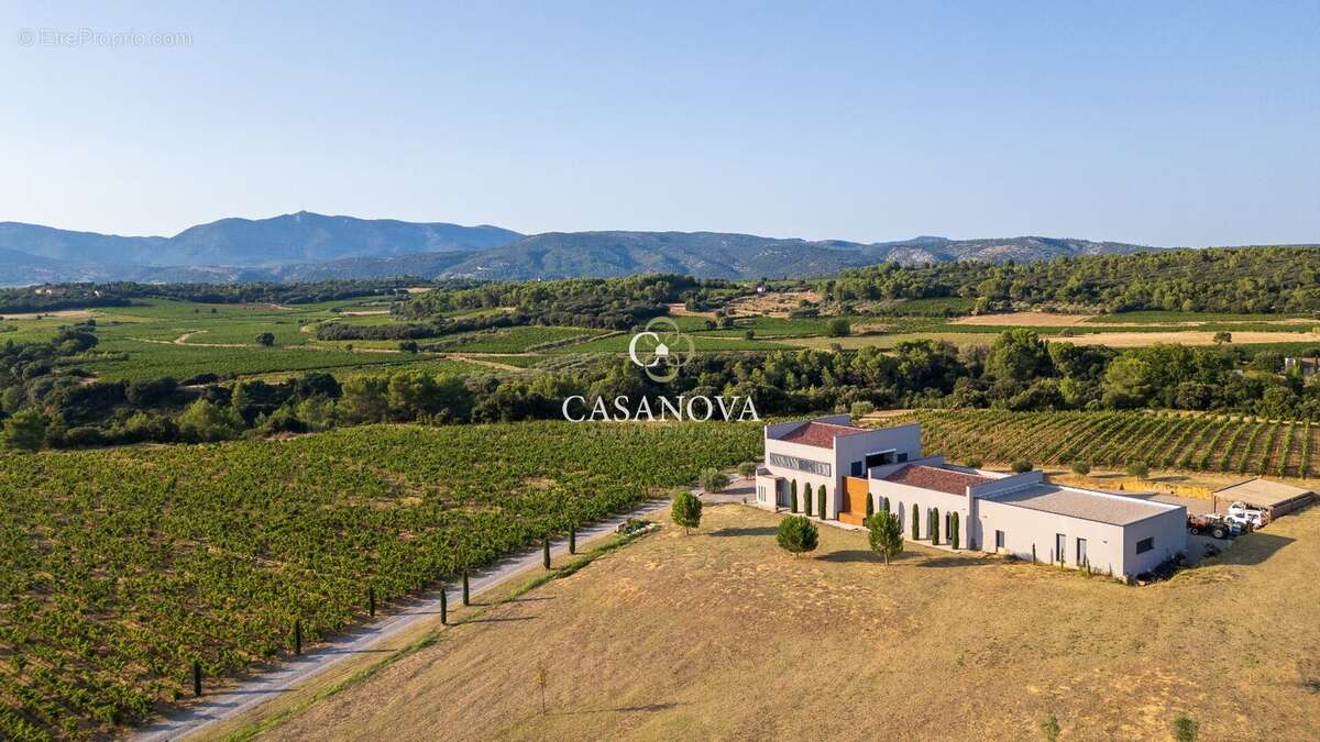 Maison à MONTPEYROUX