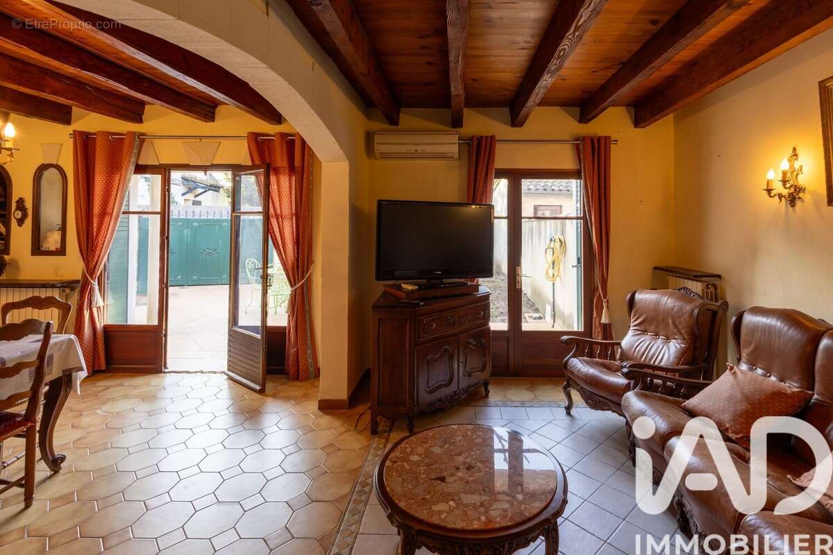 Photo 3 - Maison à ARLES