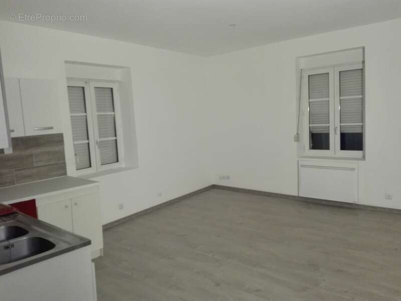 Appartement à GRAY