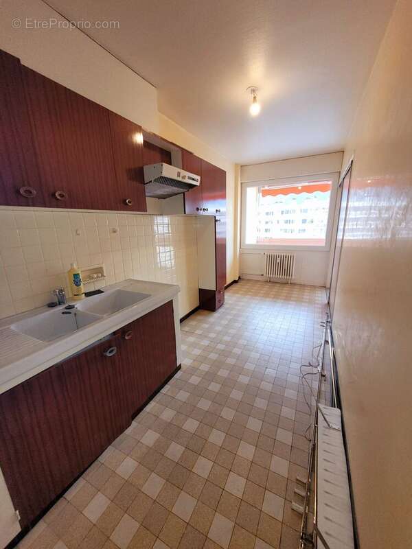 Appartement à SAINT-JEAN-DE-MAURIENNE