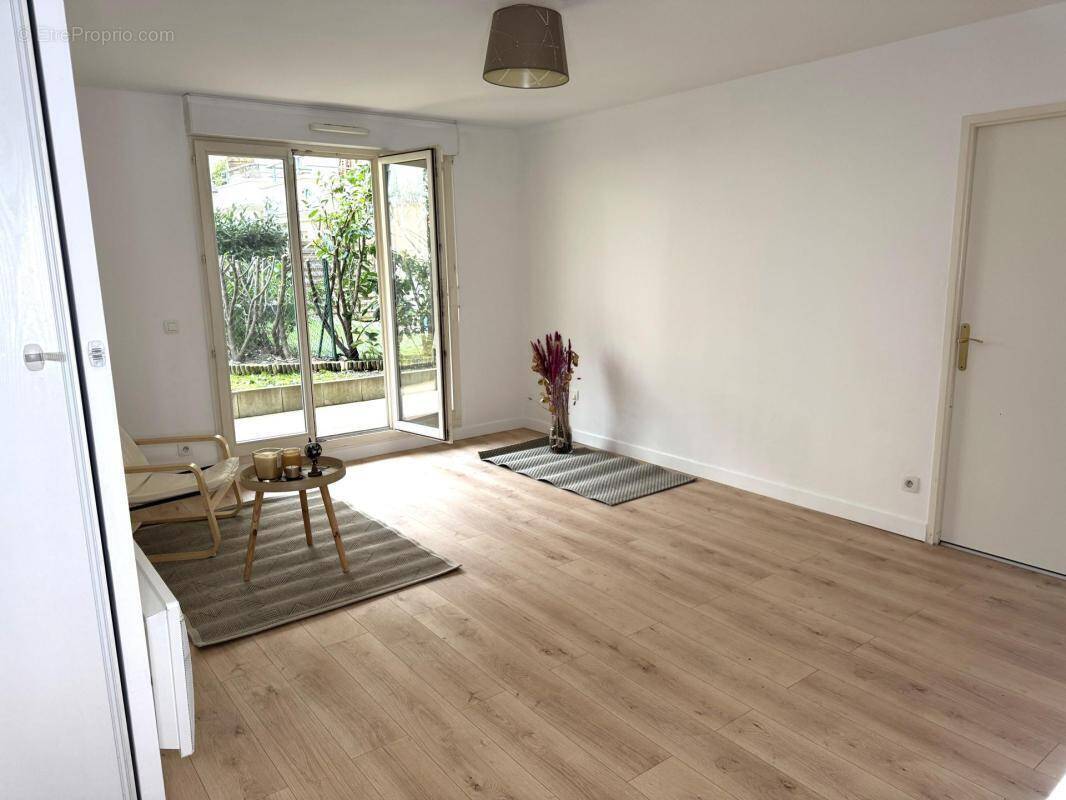 Appartement à DEUIL-LA-BARRE