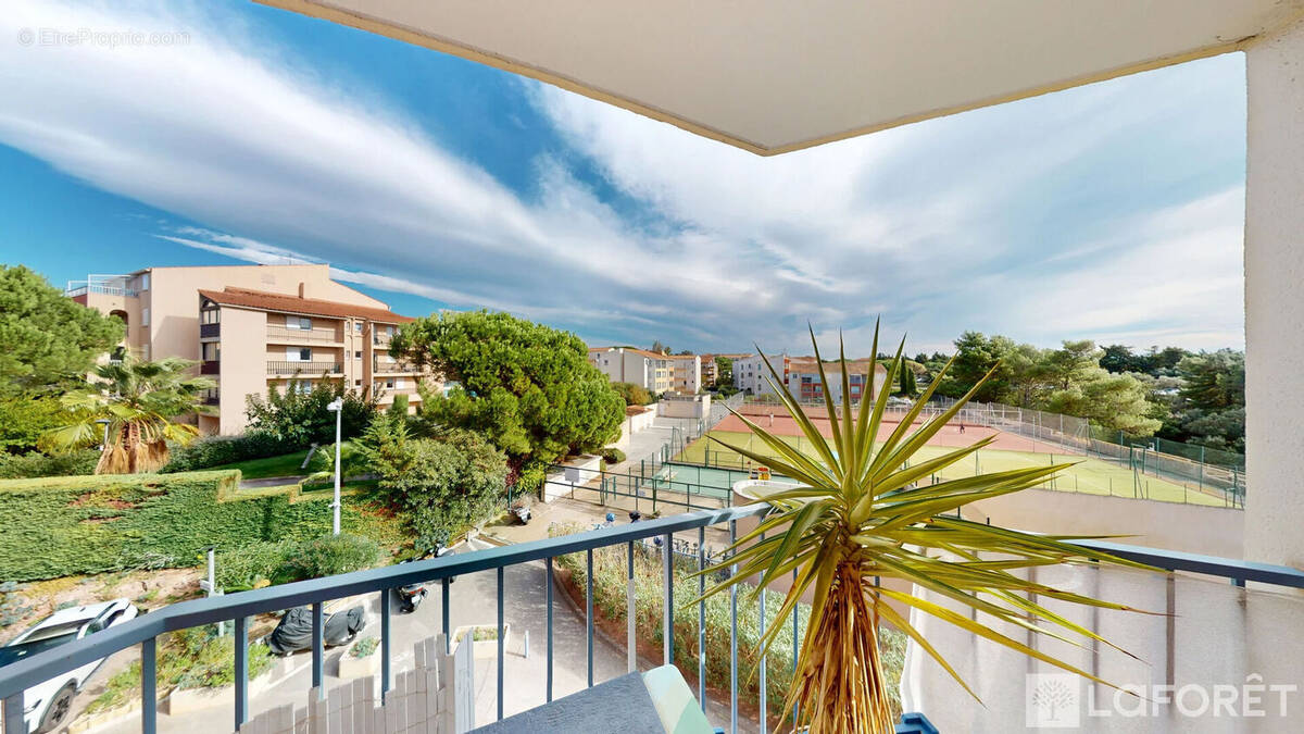 Appartement à FREJUS