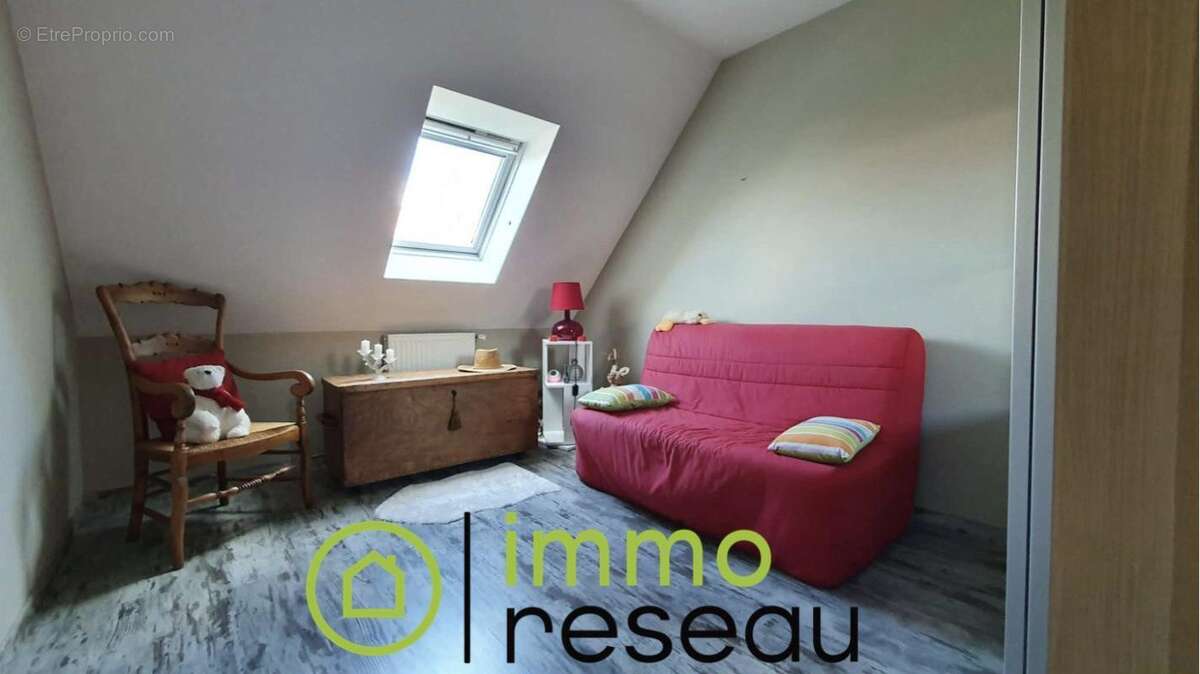 Maison 84 m² à Erquinghem-Lys  - photo 9
