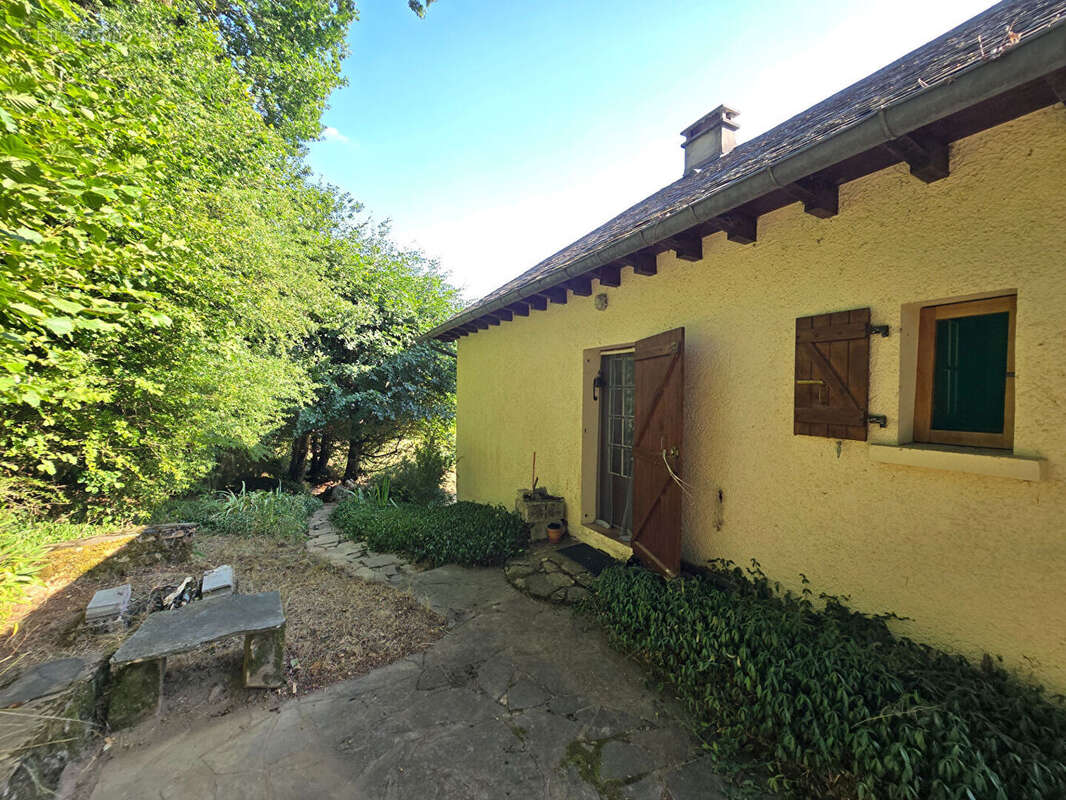 Maison T9 en bord du lac de Pareloup - Arvieu - photo 23