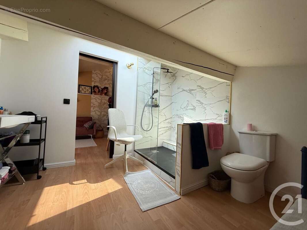 Appartement à ROQUEBRUNE-CAP-MARTIN