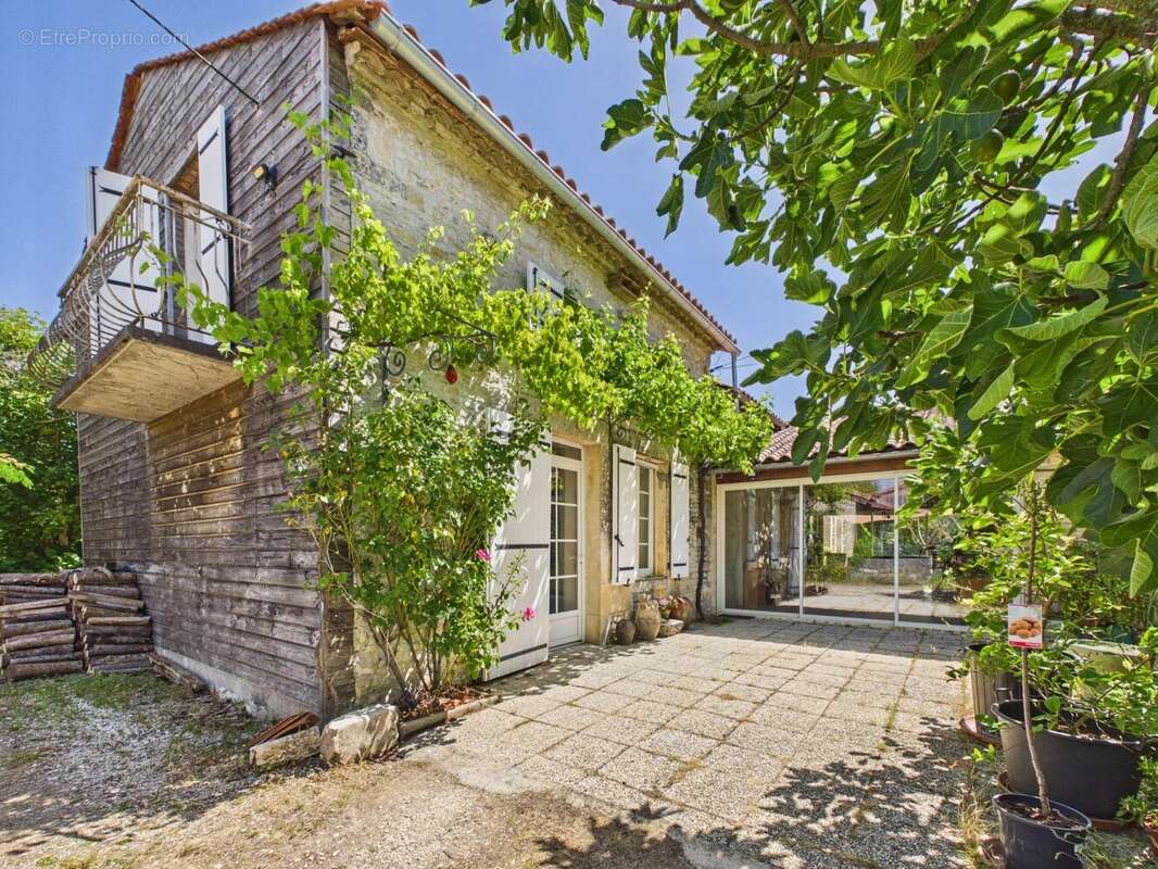 Maison familiale spacieuse avec 5 chambres, grand terrain - photo 18