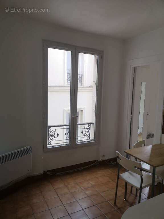 Appartement à PARIS-10E