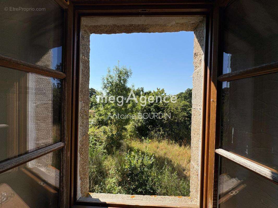 Découvrez un domaine de caractère datant de 1821, entre authenticité, nature et patrimoine. L - photo 6