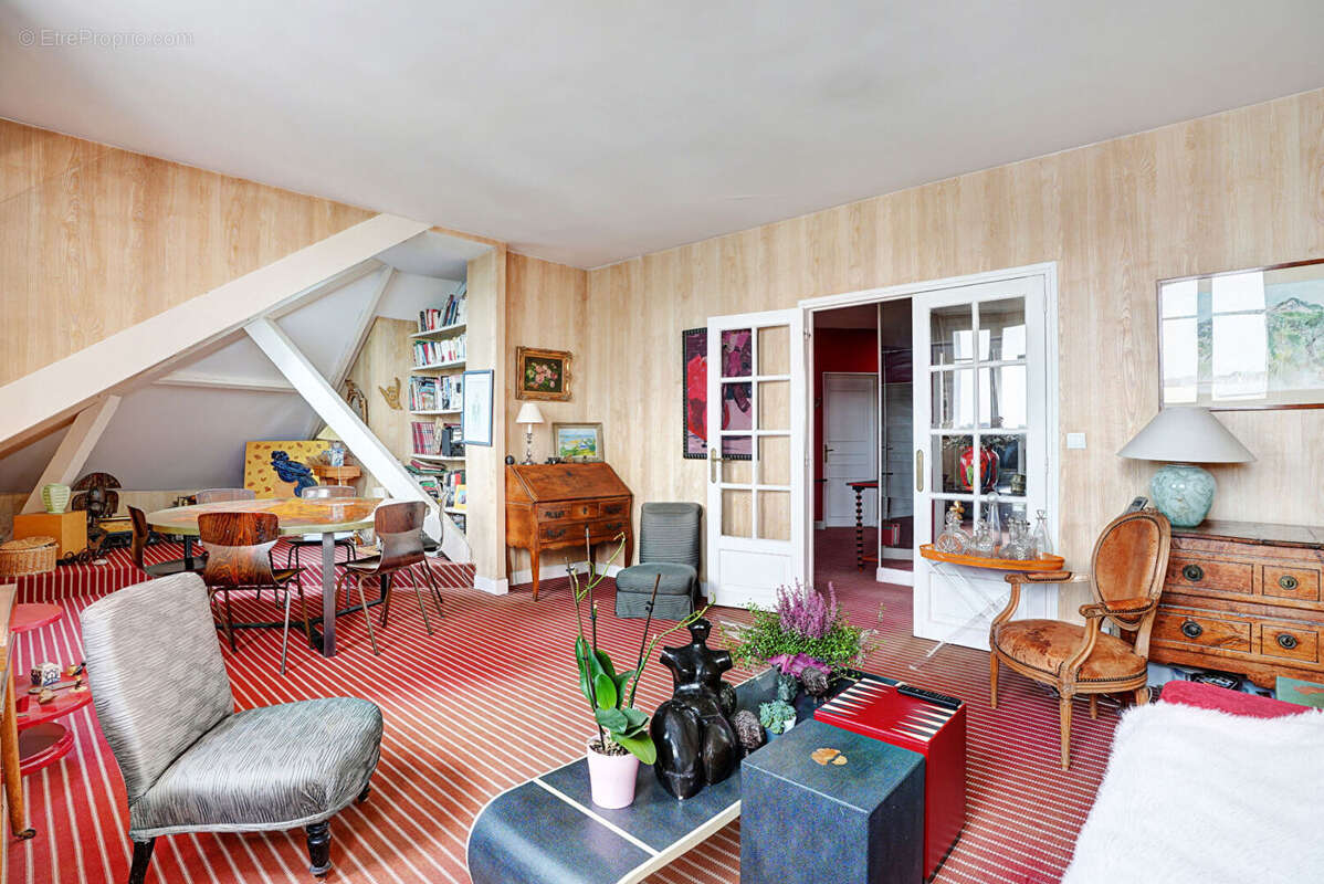 Appartement à VERSAILLES