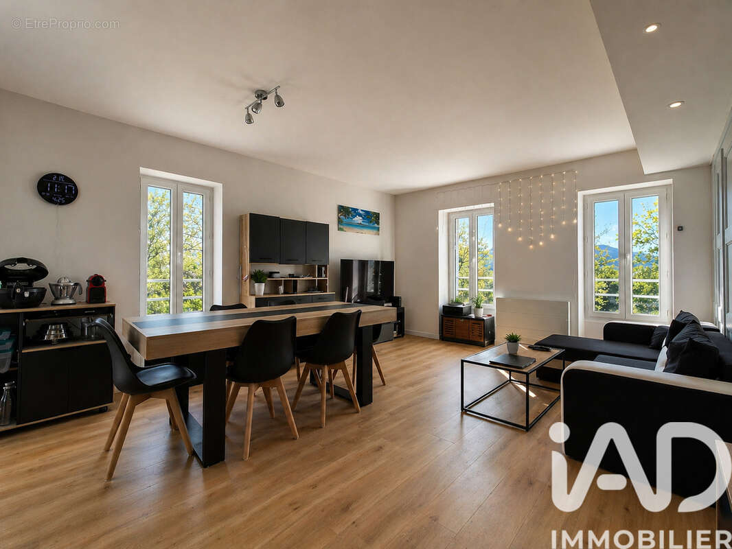 Photo 2 - Appartement à VOREY
