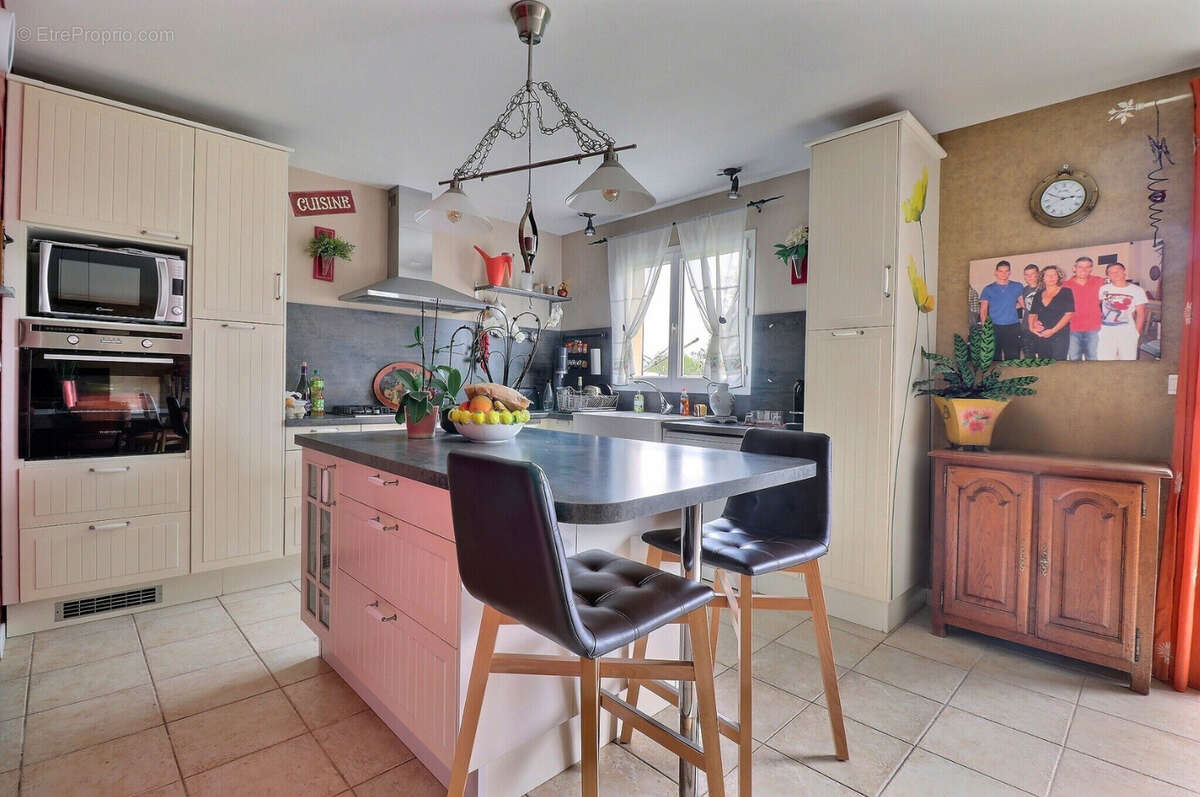 Maison à SAINT-ANDRE-DE-CUBZAC