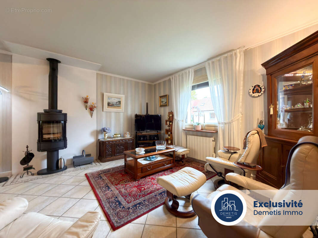 Maison à PRUILLE-LE-CHETIF