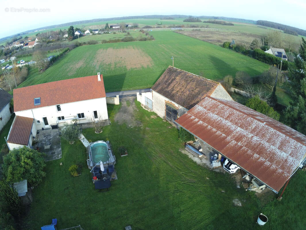 Maison à PERS-EN-GATINAIS