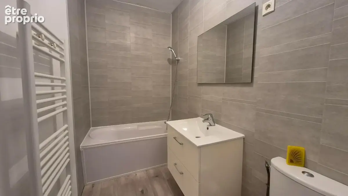 Appartement duplex à vendre - Montivilliers Centre - 88 m² - 3 chambres - Cheminée - photo 6