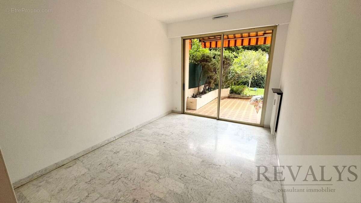 Appartement à BEAULIEU-SUR-MER