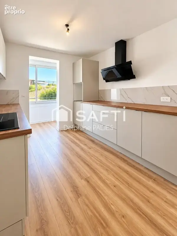 Photo 1 - Appartement à SIX-FOURS-LES-PLAGES