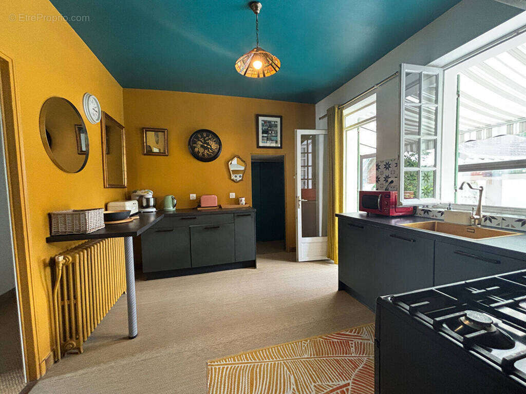 Maison 8 pièces 270 m² Bourges - photo 3