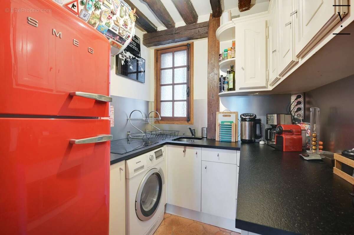 Appartement à PARIS-4E