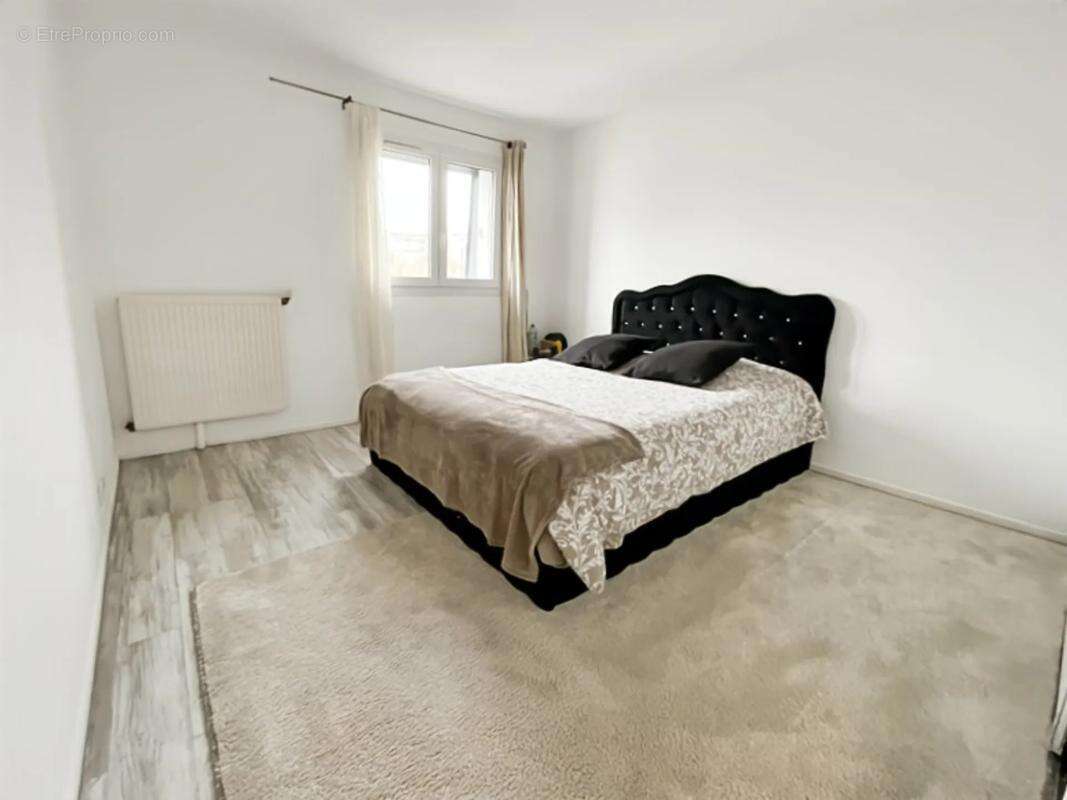 Appartement à MELUN