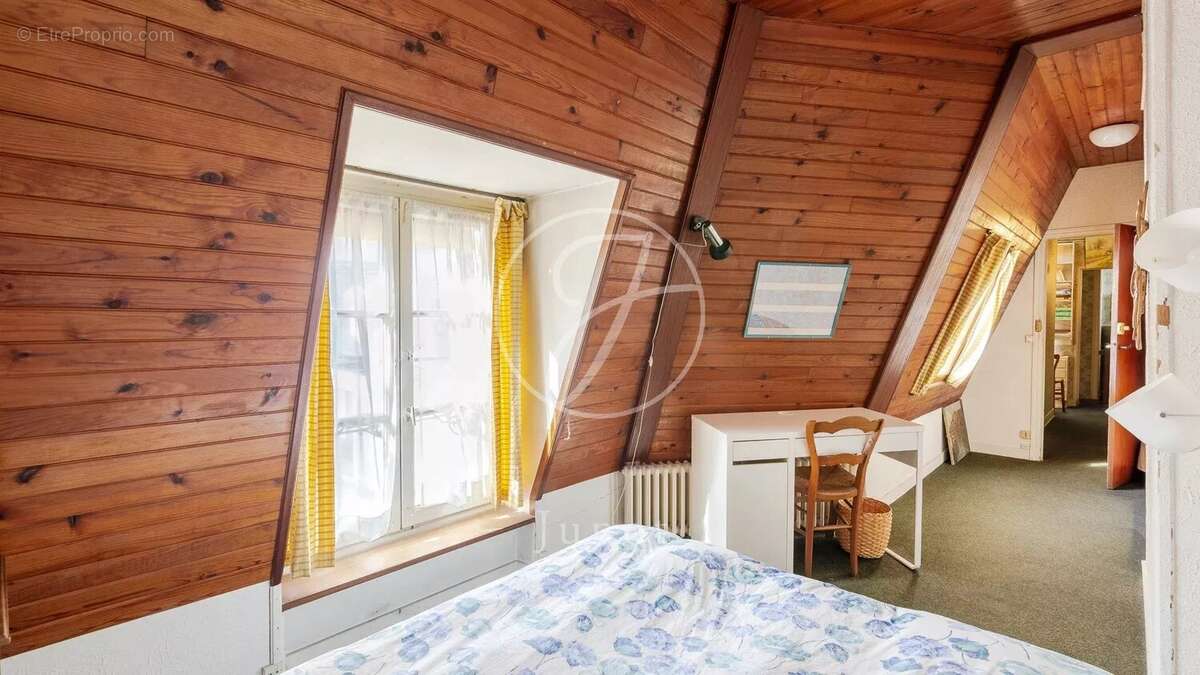 Appartement à PARIS-6E