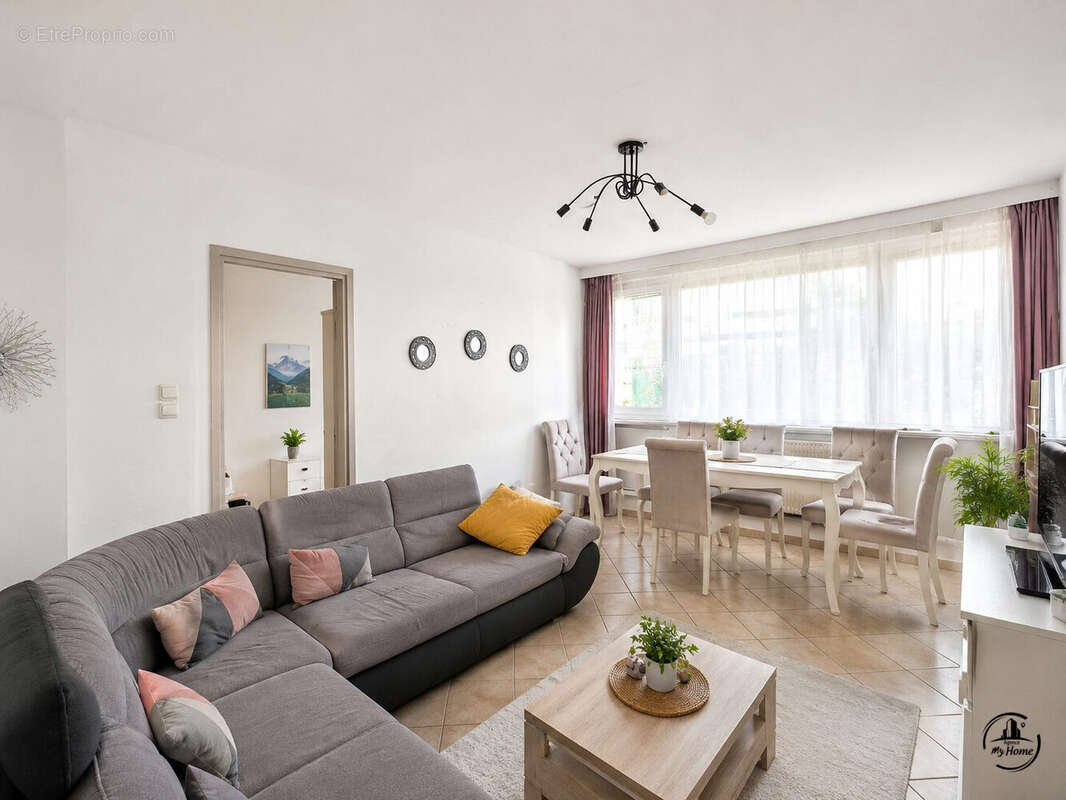 Appartement à SAINT-ETIENNE