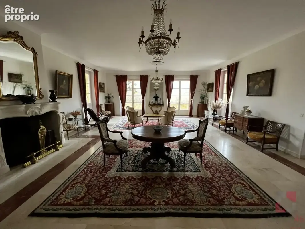 Maison 11 pièces 452 m² à vendre à Puy-L'eveque (46700) - photo 6