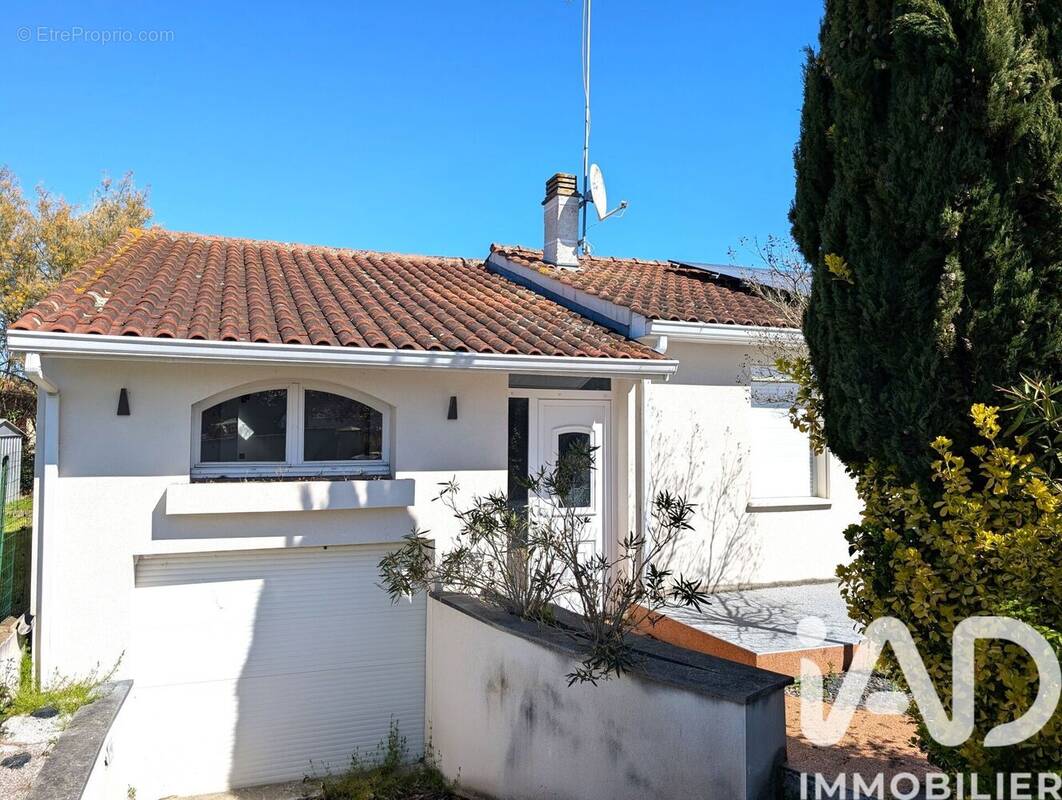 Photo 1 - Maison à NOE