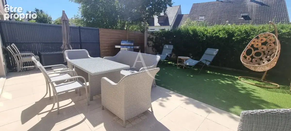 BLOIS Maison récente  2019  113 m² DPE B  À deux pas du centre - photo 8