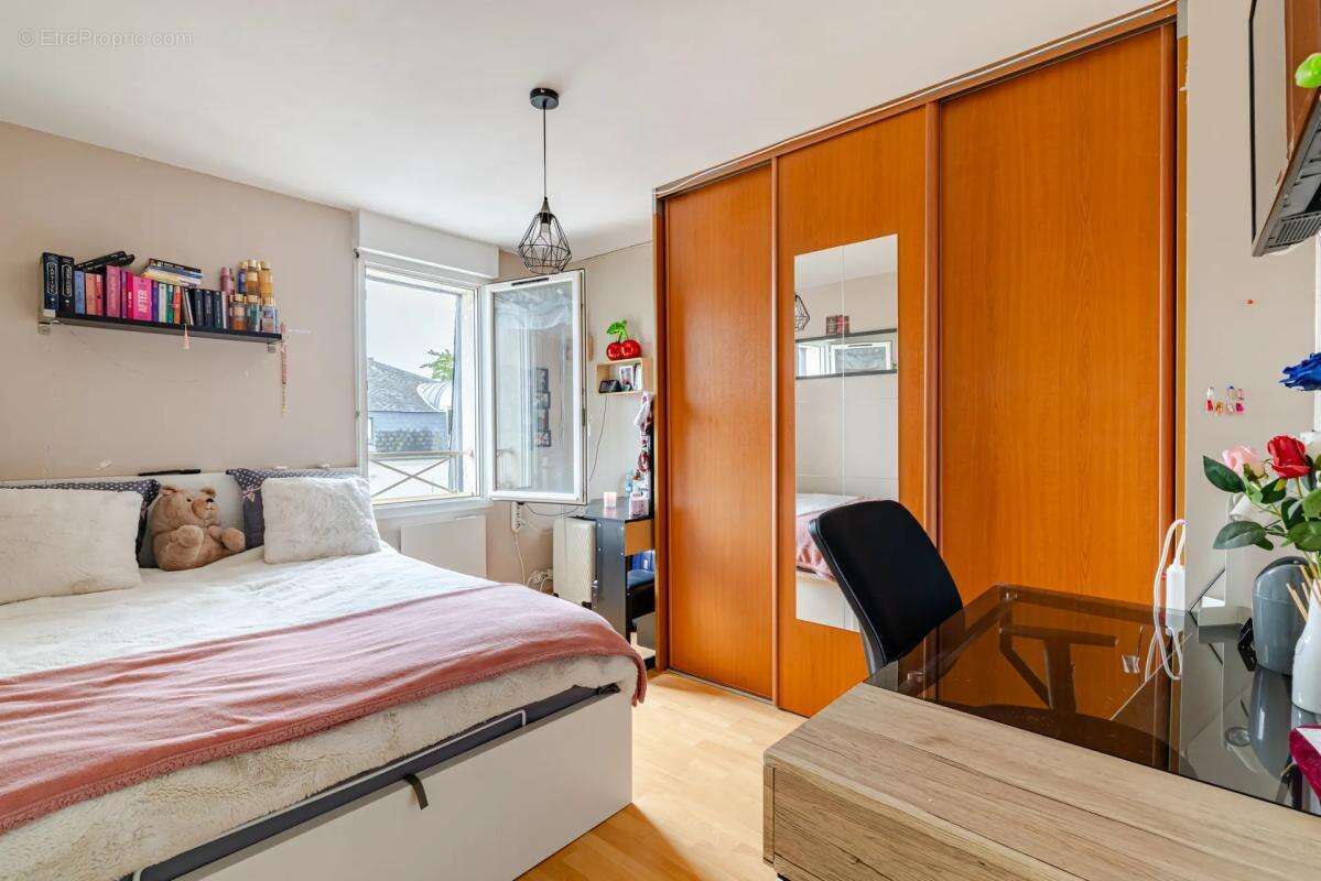Appartement à LOUVRES
