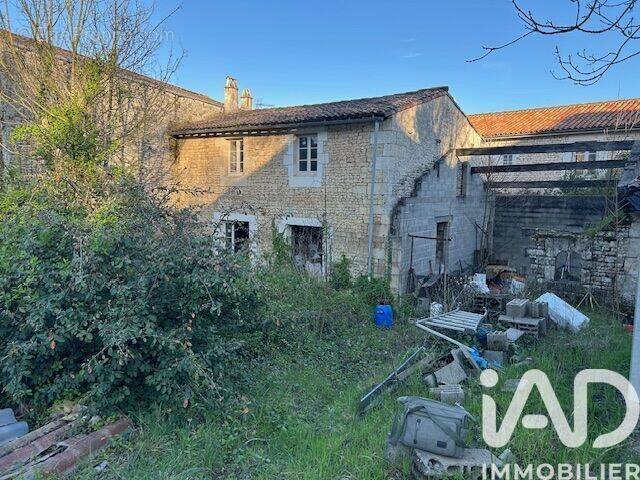 Photo 1 - Maison à SAINT-GELAIS