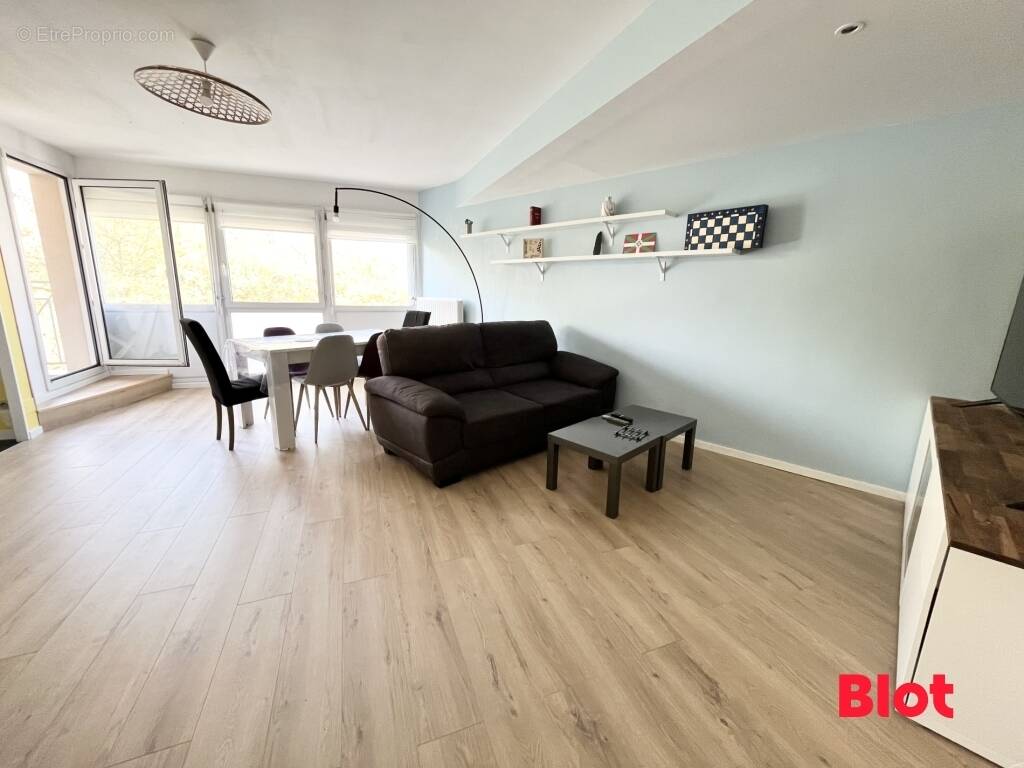 Appartement à CHANTEPIE