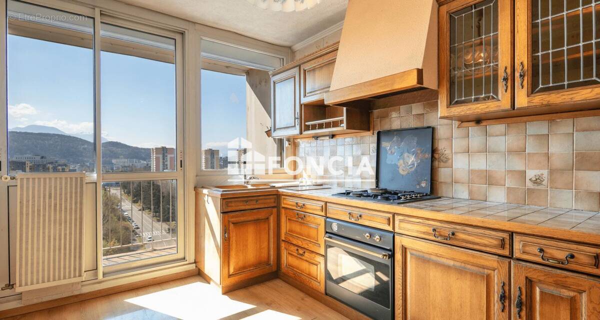 Appartement à ECHIROLLES