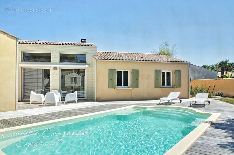 Maison à DOMPIERRE-SUR-MER