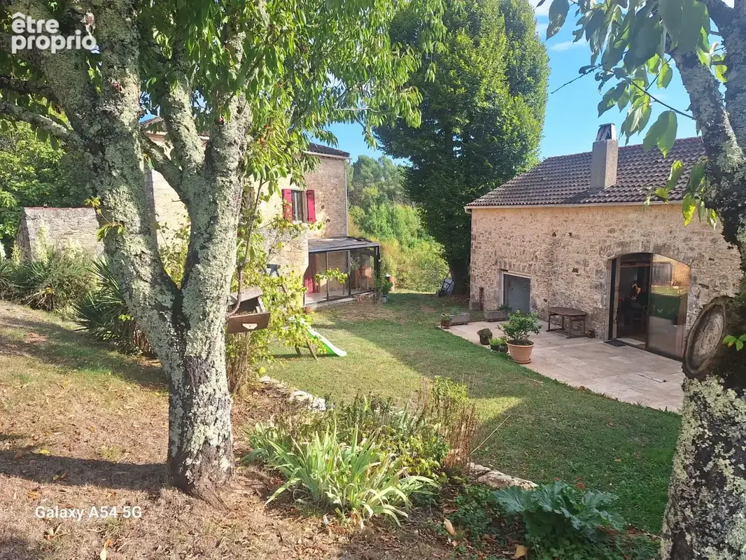 Ensemble immobilier de caractère - photo 5