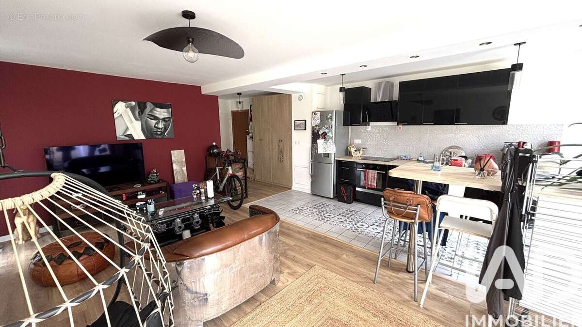 Photo 4 - Appartement à LES ULIS