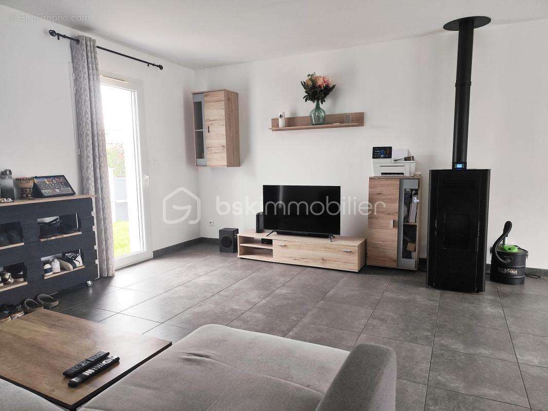 Maison à SAINT-ANDRE-DE-CUBZAC