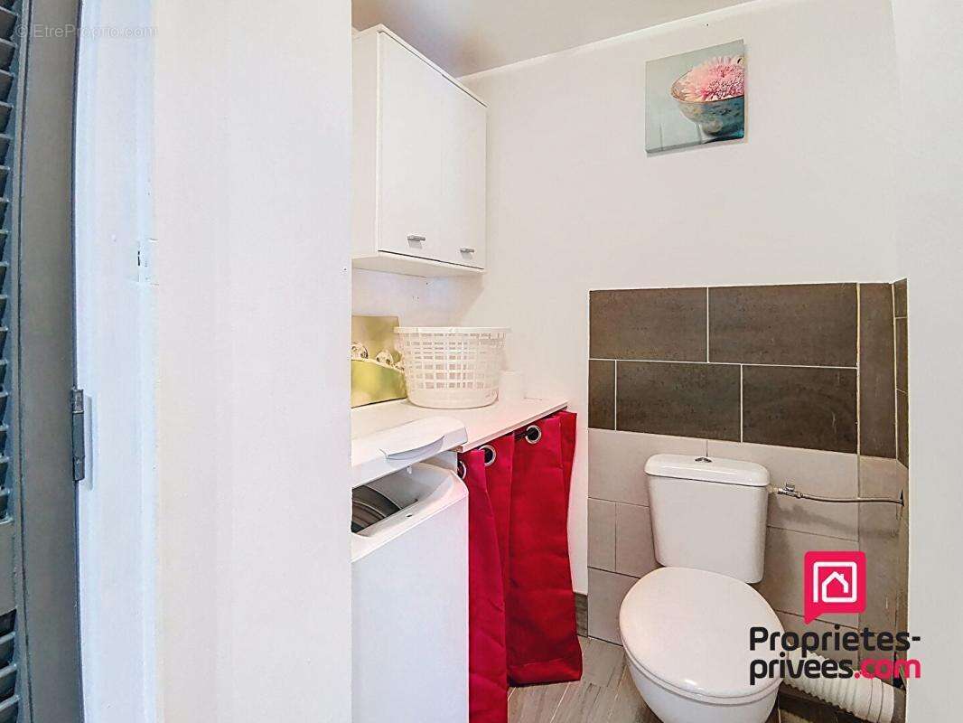 Appartement à TOURVES