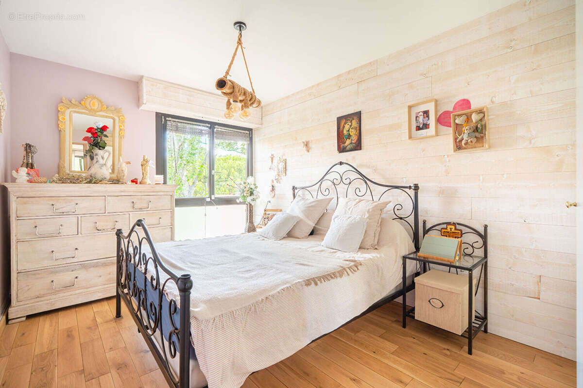 Appartement à MARSEILLE-12E