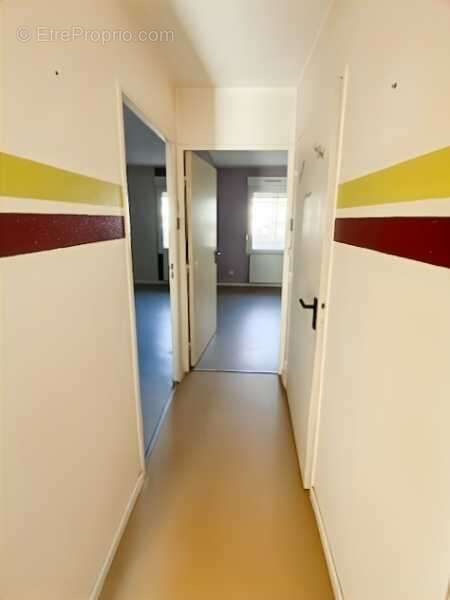 Appartement 73 m² à Vesoul  - photo 5