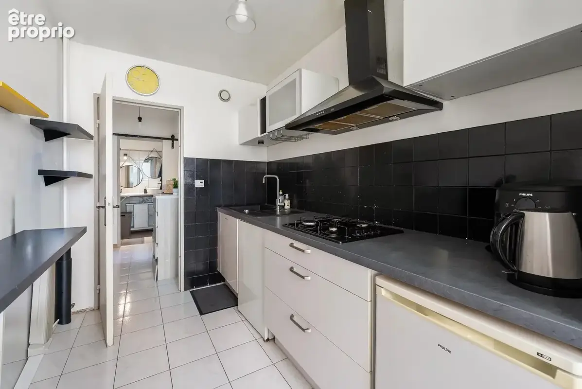 Nice Ouest – T2 47 m² avec balcon, loggia, parking privatif et cave - photo 6
