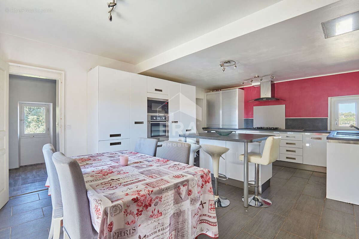 Appartement à CABRIES