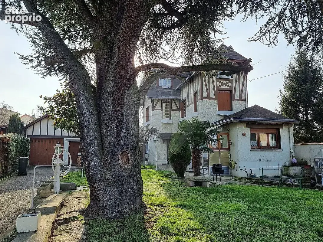 Photo Maison à Sucy-En-Brie au prix de 430 000€