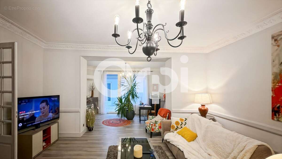 Maison à VALLON-PONT-D&#039;ARC