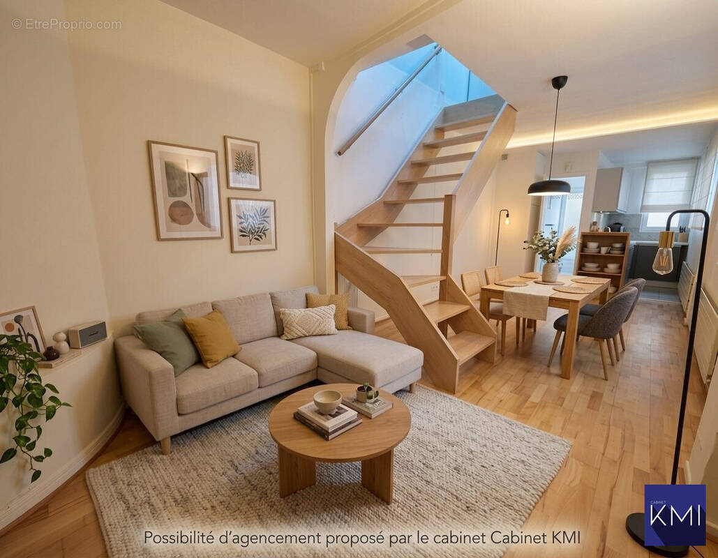 Maison à PARIS-18E