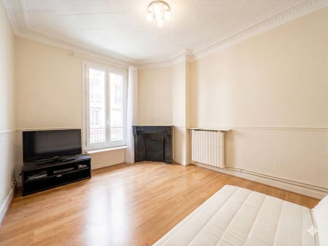 Appartement à CLICHY