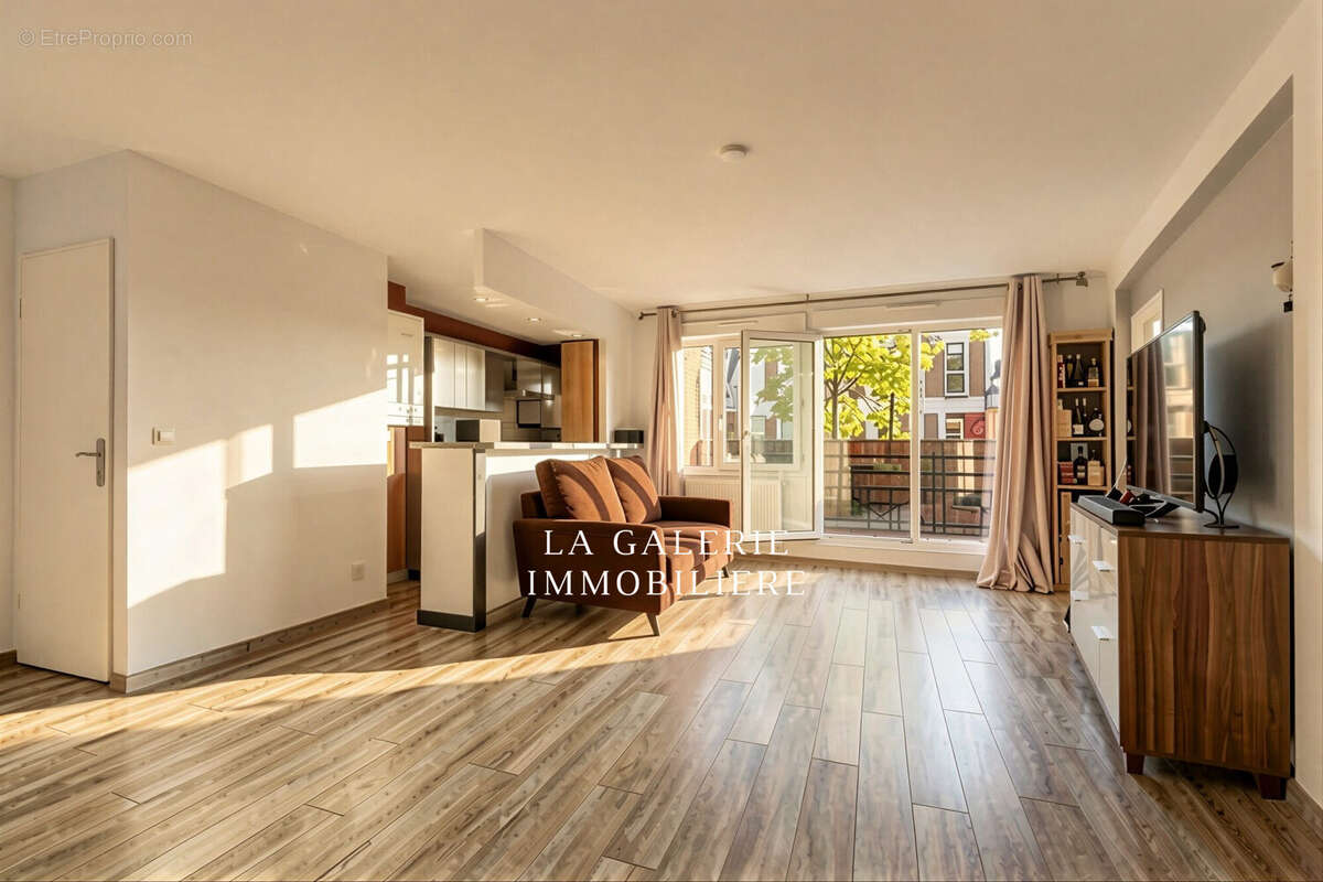 Appartement à NANTERRE